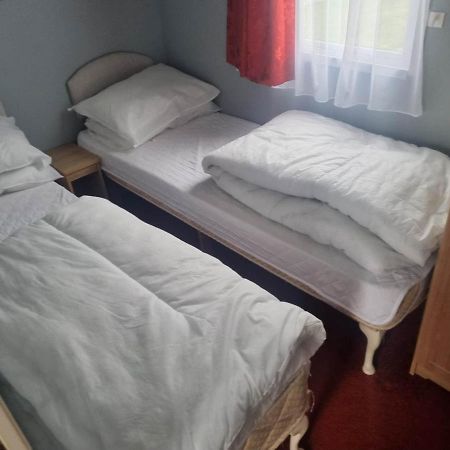 S313 3 Bed Caravan Golden Palm Чапъл Сейнт Лионардс Екстериор снимка